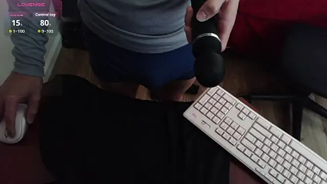 Snapshot of cumnut4me chatting on November 4, 2025, 6:18 pm cumnut4me online show from November 4, 2025, 6:18 pm