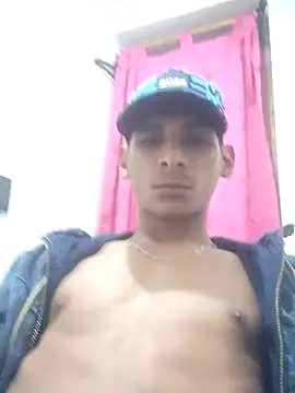 alex colombiano online show from October 21, 2025, 10:54 pm
