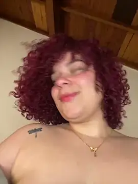 Enyagleam  online show from October 21, 2025, 2:56 am