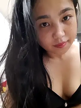 Snapshot of Minn-cute chatting on October 2, 2025, 5:03 am Minn-cute online show from October 2, 2025, 5:03 am