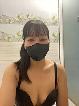 Snapshot of Meowwn chatting on September 13, 2025, 8:08 pm Meowwn online show from September 13, 2025, 8:08 pm