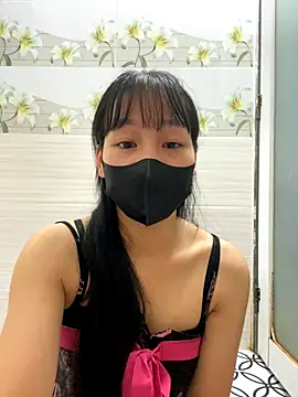 Snapshot of Meowwn chatting on September 17, 2025, 5:47 pm Meowwn online show from September 17, 2025, 5:47 pm