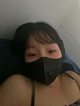 Snapshot of Meowwn chatting on October 19, 2025, 7:09 am Meowwn online show from October 19, 2025, 7:09 am