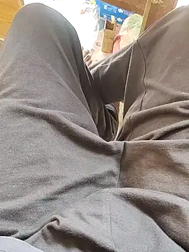 slim-uncut online show from February 1, 2026, 7:18 am