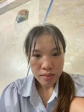 QueenLink online show from September 18, 2025, 4:42 pm