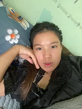 QueenLink online show from October 13, 2025, 4:45 am