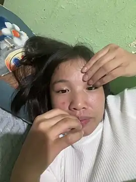 QueenLink online show from October 28, 2025, 4:42 pm