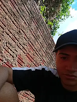 Snapshot of novinho_safado__ chatting on March 20, 2026, 4:12 pm novinho safado online show from March 20, 2026, 4:12 pm