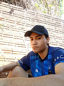 Snapshot of novinho_safado__ chatting on April 3, 2026, 5:22 pm novinho safado online show from April 3, 2026, 5:22 pm