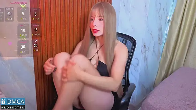 Snapshot of nena_cupcake_ chatting on May 1, 2026, 11:26 am nena cupcake online show from May 1, 2026, 11:26 am
