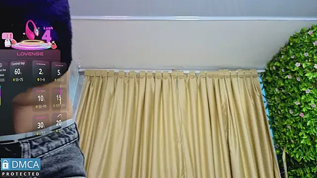 Snapshot of nena_cupcake_ chatting on May 21, 2026, 11:06 am nena cupcake online show from May 21, 2026, 11:06 am