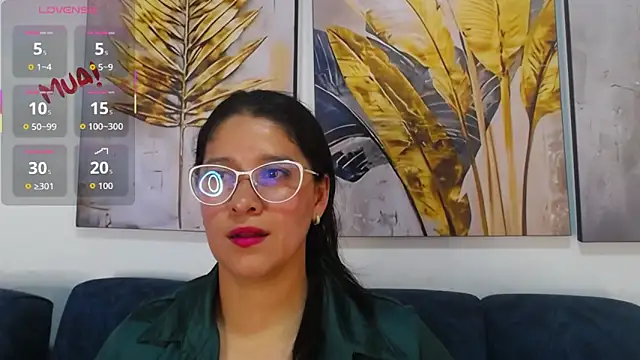 Snapshot of Alana_steel_1 chatting on April 30, 2026, 5:52 pm Alana steel 1 online show from April 30, 2026, 5:52 pm