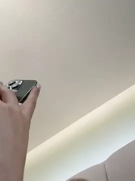 Chloemillerrxx online show from September 11, 2025, 11:54 am