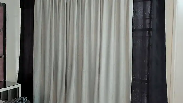 HaileyDuke online show from October 18, 2025, 12:17 pm