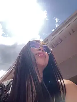 Maddy Piink online show from February 5, 2026, 4:55 pm