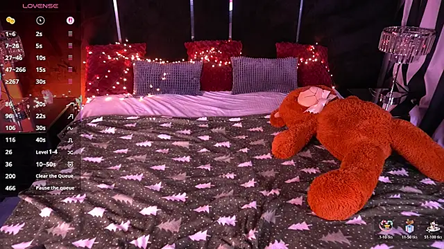 Pixie Peachh online show from February 7, 2026, 10:02 pm