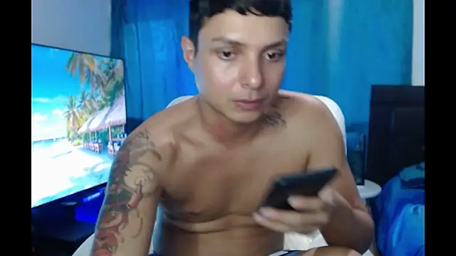 Snapshot of Elian_jankson chatting on October 18, 2025, 10:32 pm Elian jankson online show from October 18, 2025, 10:32 pm