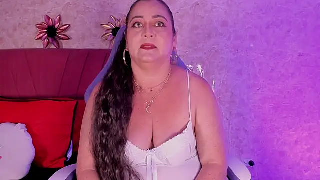 Snapshot of PalomaLombardi chatting on October 11, 2025, 8:07 pm PalomaLombardi online show from October 11, 2025, 8:07 pm