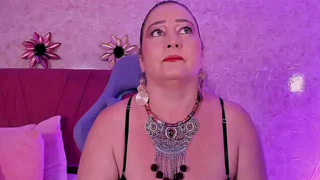 Snapshot of PalomaLombardi chatting on January 8, 2026, 8:11 pm PalomaLombardi online show from January 8, 2026, 8:11 pm