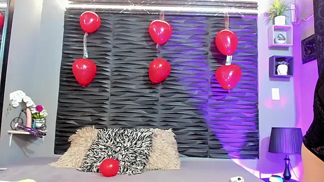 lu styles  online show from September 22, 2025, 10:45 pm