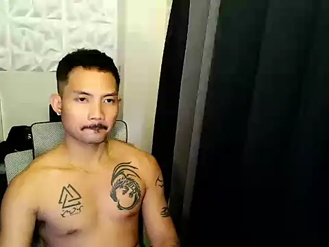 Thefriskyasian online show from November 18, 2025, 5:01 am