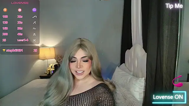 Unforgettable Maria online show from November 24, 2025, 3:17 am