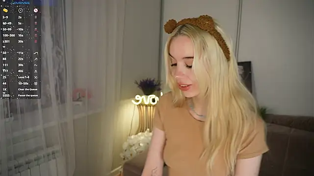 JaymieVigen online show from January 9, 2026, 3:09 am