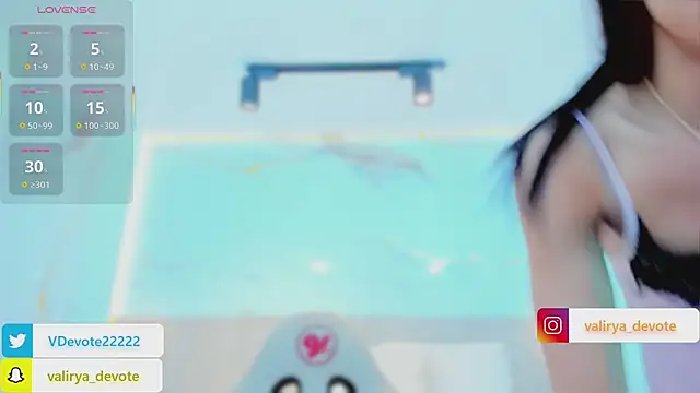 valirya devote online show from February 5, 2026, 3:55 am