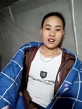 Snapshot of Ruaiuoi chatting on March 14, 2026, 12:32 pm Ruaiuoi online show from March 14, 2026, 12:32 pm