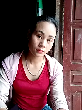 Snapshot of Ruaiuoi chatting on March 30, 2026, 12:33 am Ruaiuoi online show from March 30, 2026, 12:33 am