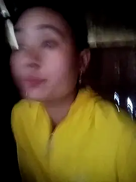 Snapshot of Ruaiuoi chatting on April 2, 2026, 1:47 am Ruaiuoi online show from April 2, 2026, 1:47 am