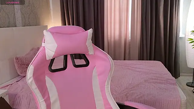 HeyMonkey  online show from February 4, 2026, 1:17 pm