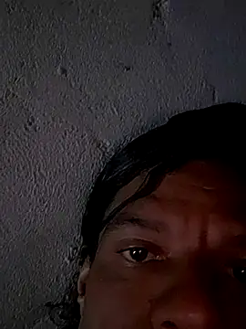Snapshot of PAROQUI chatting on June 6, 2026, 10:36 pm PAROQUI online show from June 6, 2026, 10:36 pm