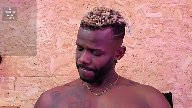 santiblack7 online show from December 5, 2025, 2:31 am