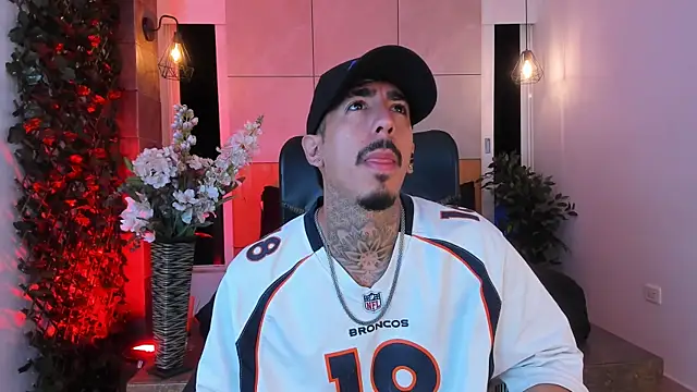 Donovan Desmond online show from February 21, 2026, 3:40 am