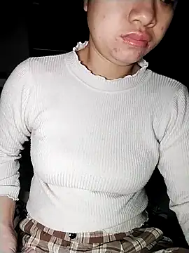 Mie rose online show from November 20, 2025, 10:20 pm