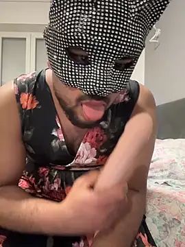 Rodrigopraba online show from May 5, 2026, 7:38 am