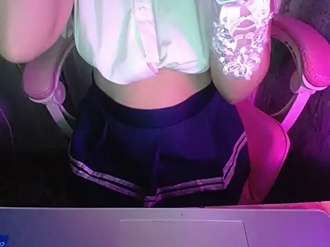 ahoa Tk online show from September 29, 2025, 8:08 am