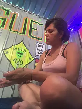 intoxicated13 online show from June 3, 2026, 4:45 pm