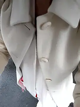 Snapshot of pink-mai chatting on February 11, 2026, 1:10 am pink-mai online show from February 11, 2026, 1:10 am