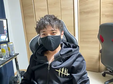 jiji9253 online show from November 11, 2025, 1:22 pm