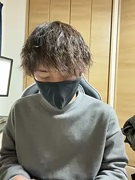 jiji9253 online show from February 12, 2026, 12:33 pm