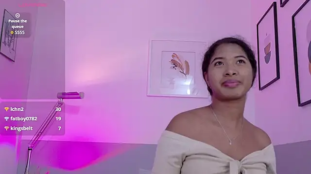 shyblacksweetiee online show from March 25, 2026, 3:01 am