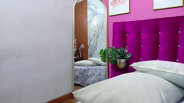 shyblacksweetiee online show from March 28, 2026, 2:55 am