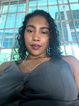 SophieD online show from September 21, 2025, 12:40 pm