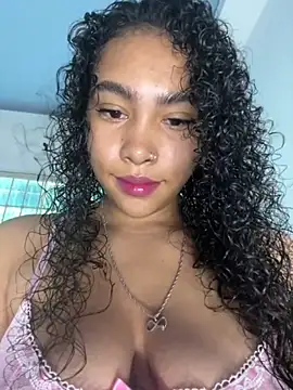 SophieD online show from March 13, 2026, 2:01 pm