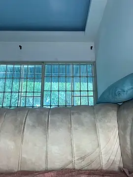 SophieD online show from April 11, 2026, 12:42 pm