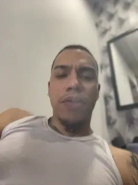 AlphaMasterXxx online show from November 23, 2025, 10:48 am