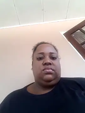 Karamelsaus online show from October 13, 2025, 4:18 pm