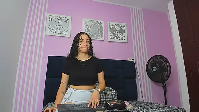 Horny firecouple online show from September 15, 2025, 11:54 am